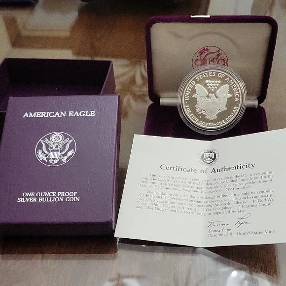 American Eagle Silver Bullion Coin - Picture 6 of 7